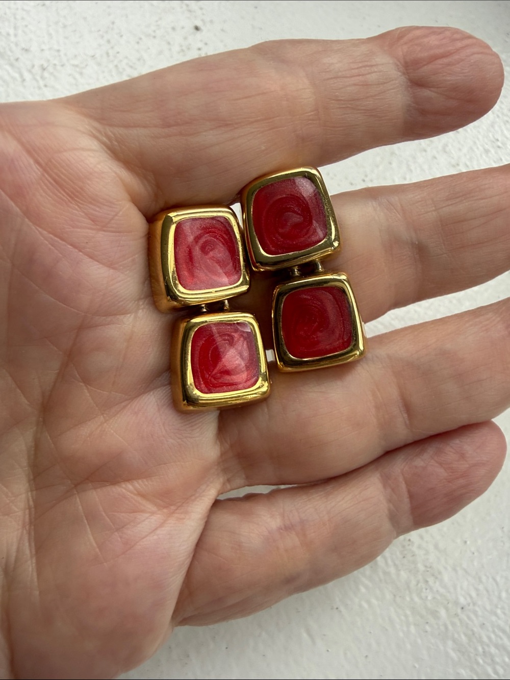 Vintage Post Back Geometric Red Marble Pearlized Dangle Earrings.